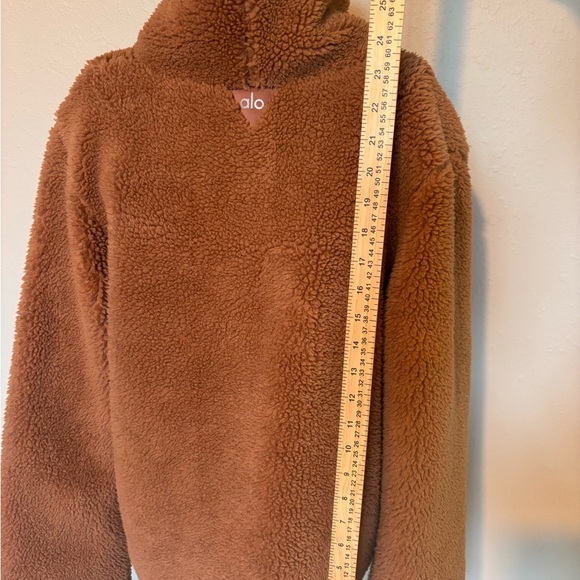 ALO Yoga Cozy Up Rosewater Teddy Sherpa Women’s Jacket Size Small - Picture 6 of 7